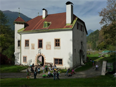Besuch_im_Schloss_Weiherburg_1000057